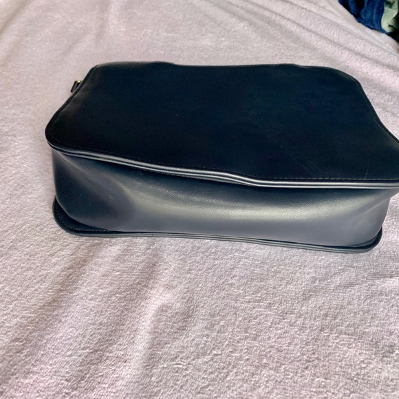 Liz Claiborne Navy Squared Satchel - Picture 2 of 5